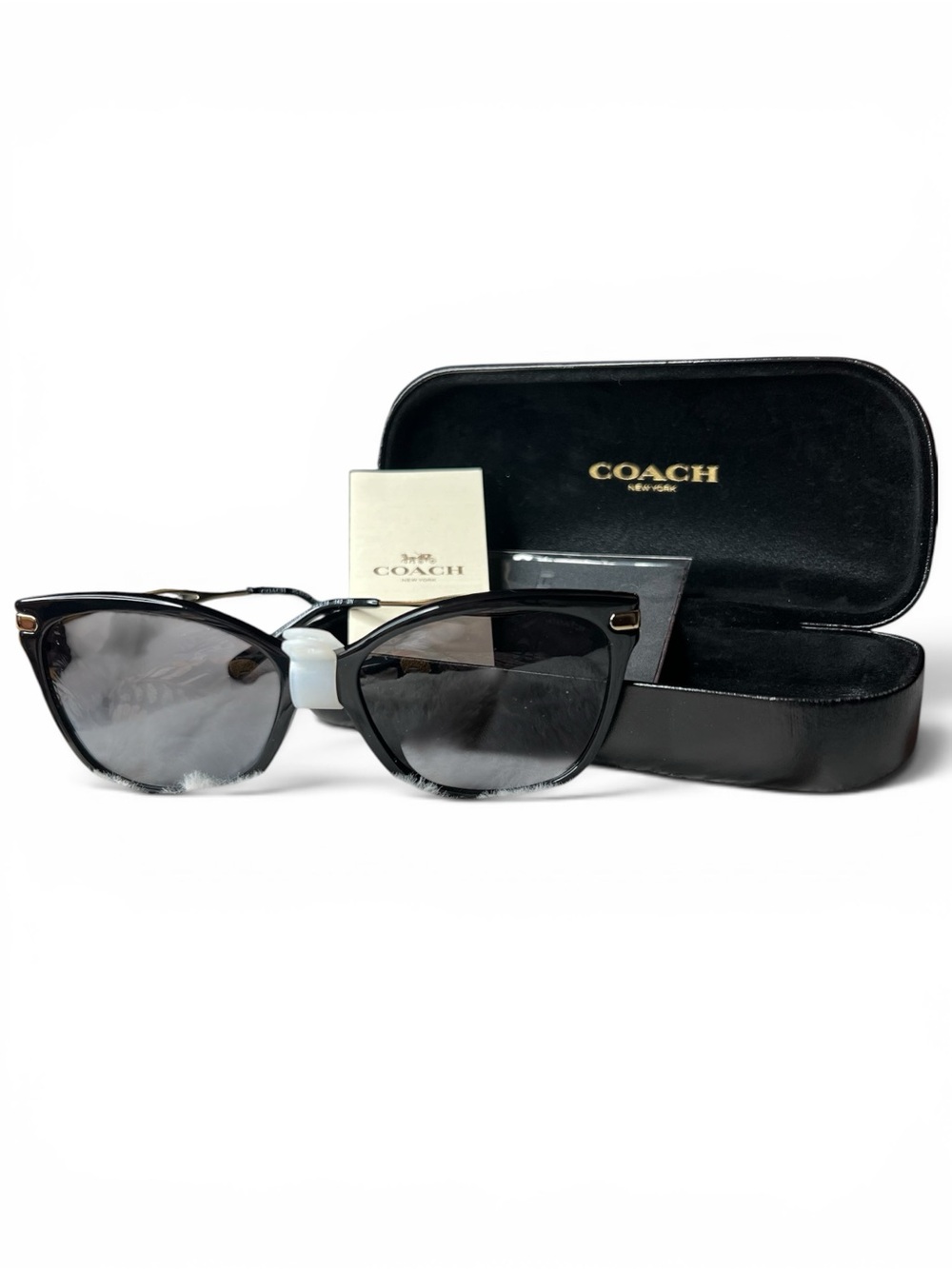 New Coach HC8316 Butterfly Sunglasses Black Gold hardware Case & Cloth